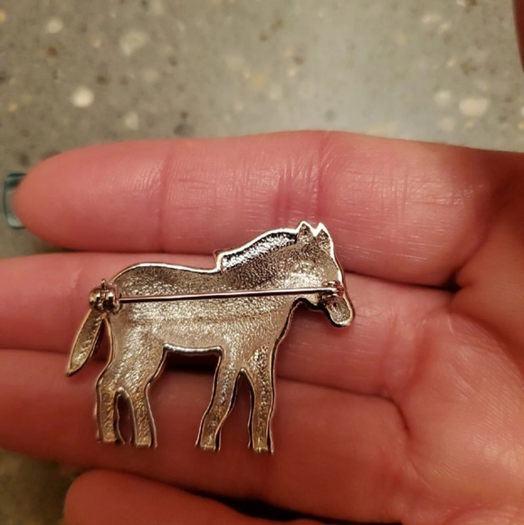 Striking Judith Jack SS Zebra Brooch - Picture 3 of 4